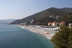 Xtrallusion photo gallery of Italy. Photos, pictures, images and photographs of the Italian Rivieras, the Italian Lakes, the Italian Alps, the Cinque Terre, the Amalfi coast and some of the most beautiful corners of Italy. Plus photos of Italian cities such as Pisa, Milan, Genoa and Rome.